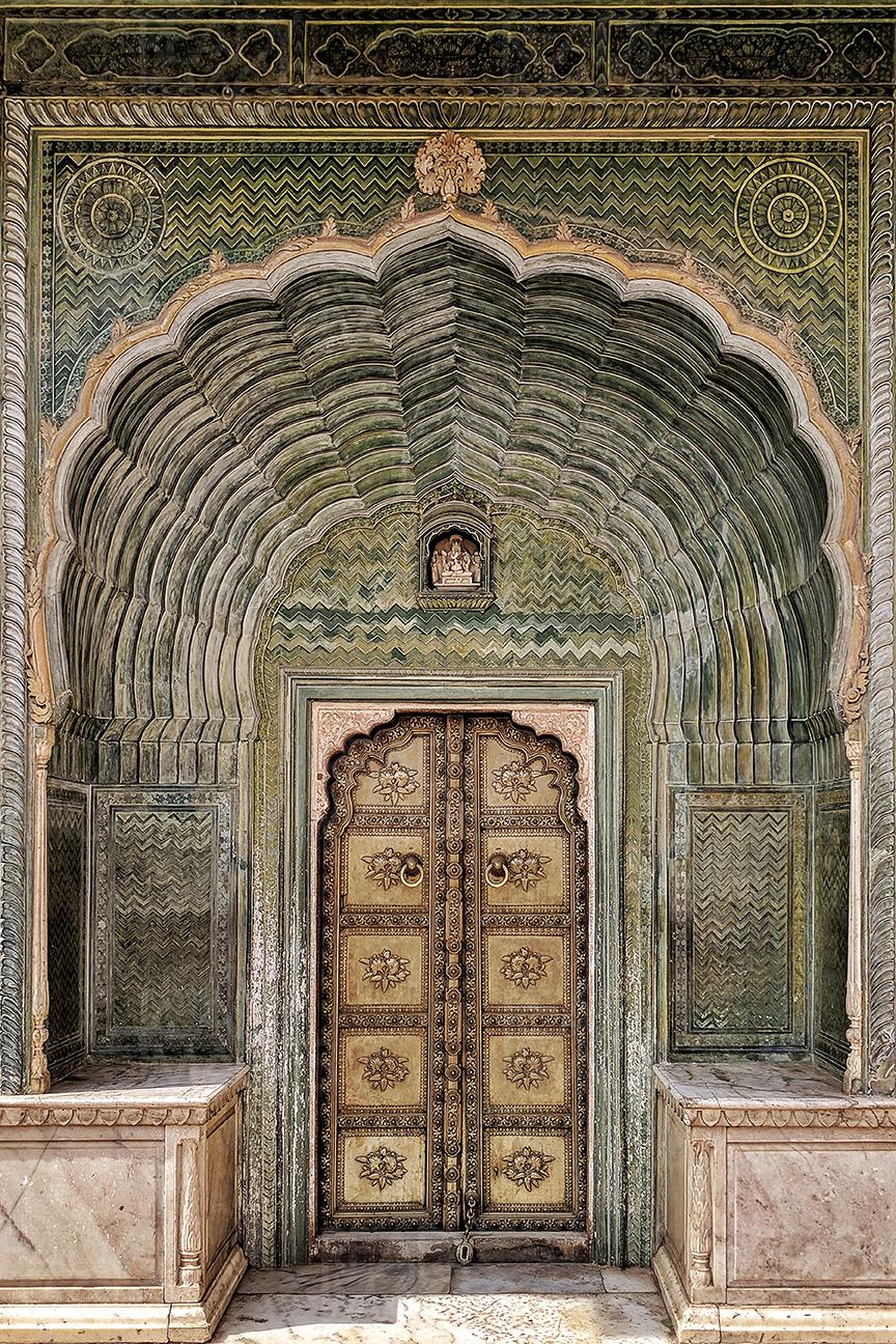 Image of the beautiful ornamental door at City Palace, Jaipur